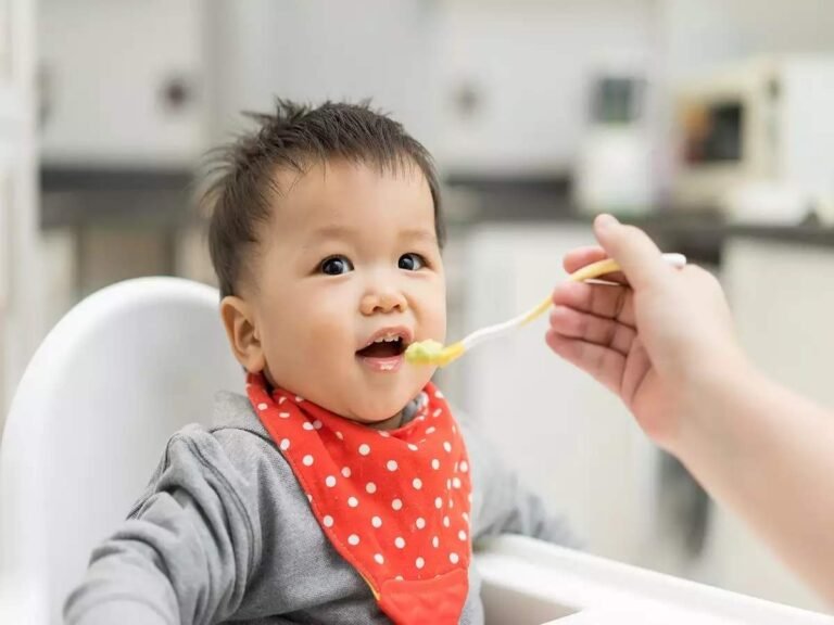 baby food for 7 months old: ‘या’ बेबी फूडमुळे झटपट वाढेल मुलांची उंची व वजन, पोटांचे विकारही मिनिटांमध्ये होतील दूर – homemade baby food recipe for 7 months old baby and baby food benefits