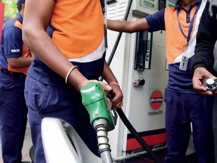 Petrol-Disel Price Today : देशात इंधनदरवाढीचं सत्र सुरु, मुंबईत पेट्रोल शंभरीपार, इतर शहरांत स्थिती काय?